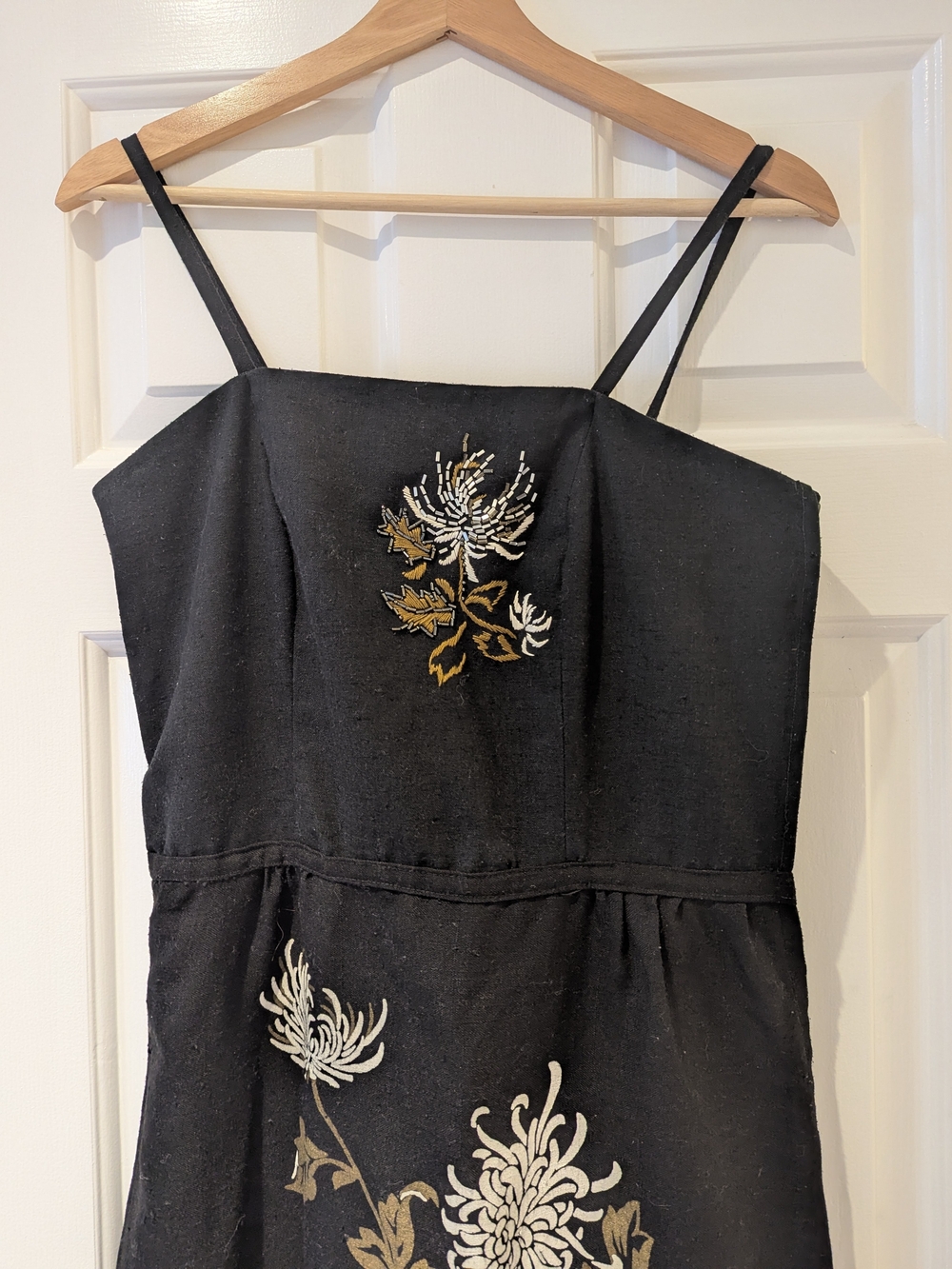Vintage 90s Dark Romance Japanese Floral Hand Beaded Black linen Midi Dress S/M - Picture 3 of 16
